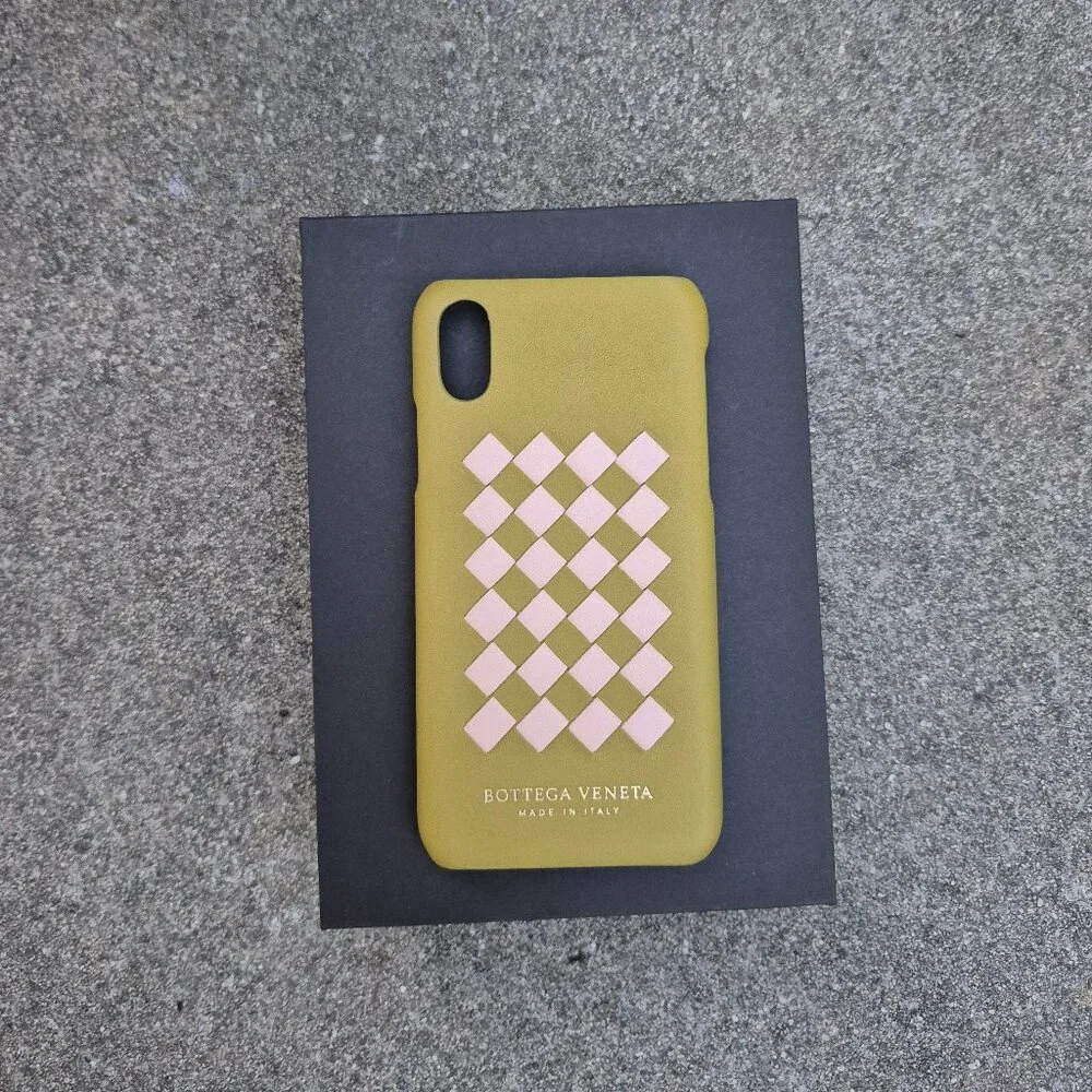 New NIB Bottega Veneta Intrecciato Leather iPhone X Case in Chamomile